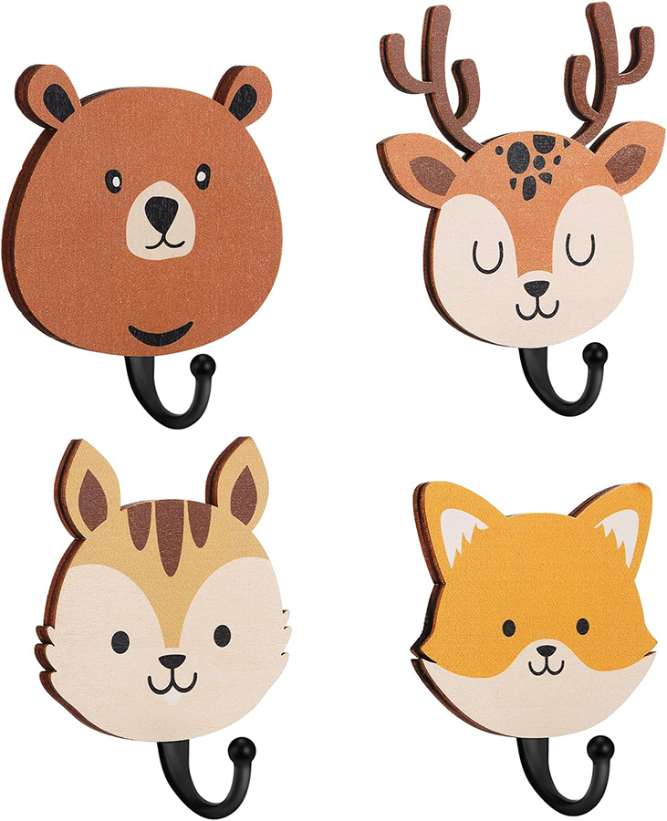 Tatuo 4 Pcs Kids Wall Hooks Wooden Safari Animal